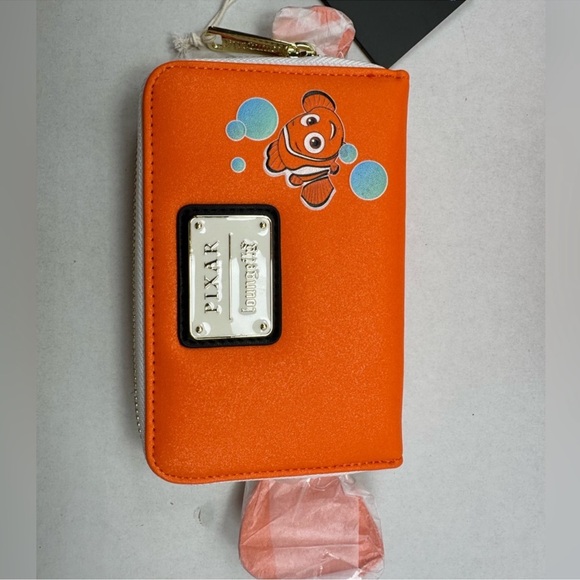 Loungefly Finding Nemo 20th Anniversary Cosplay Mini Backpack & Wallet Set main image 5